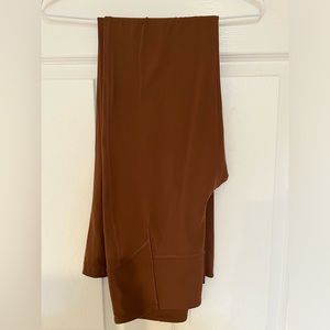 Align split hem flare leggings